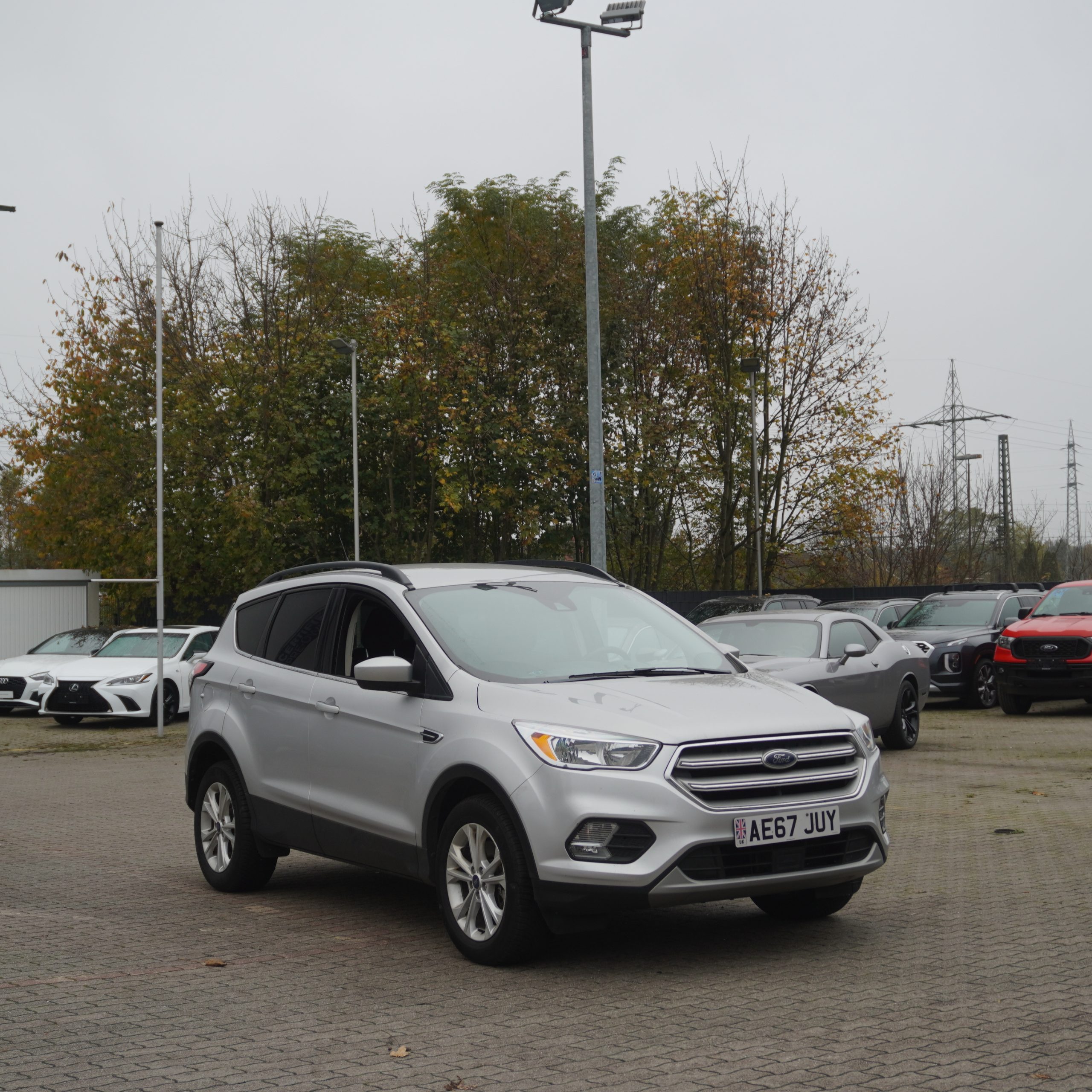 
								2018 Ford Escape SE full									