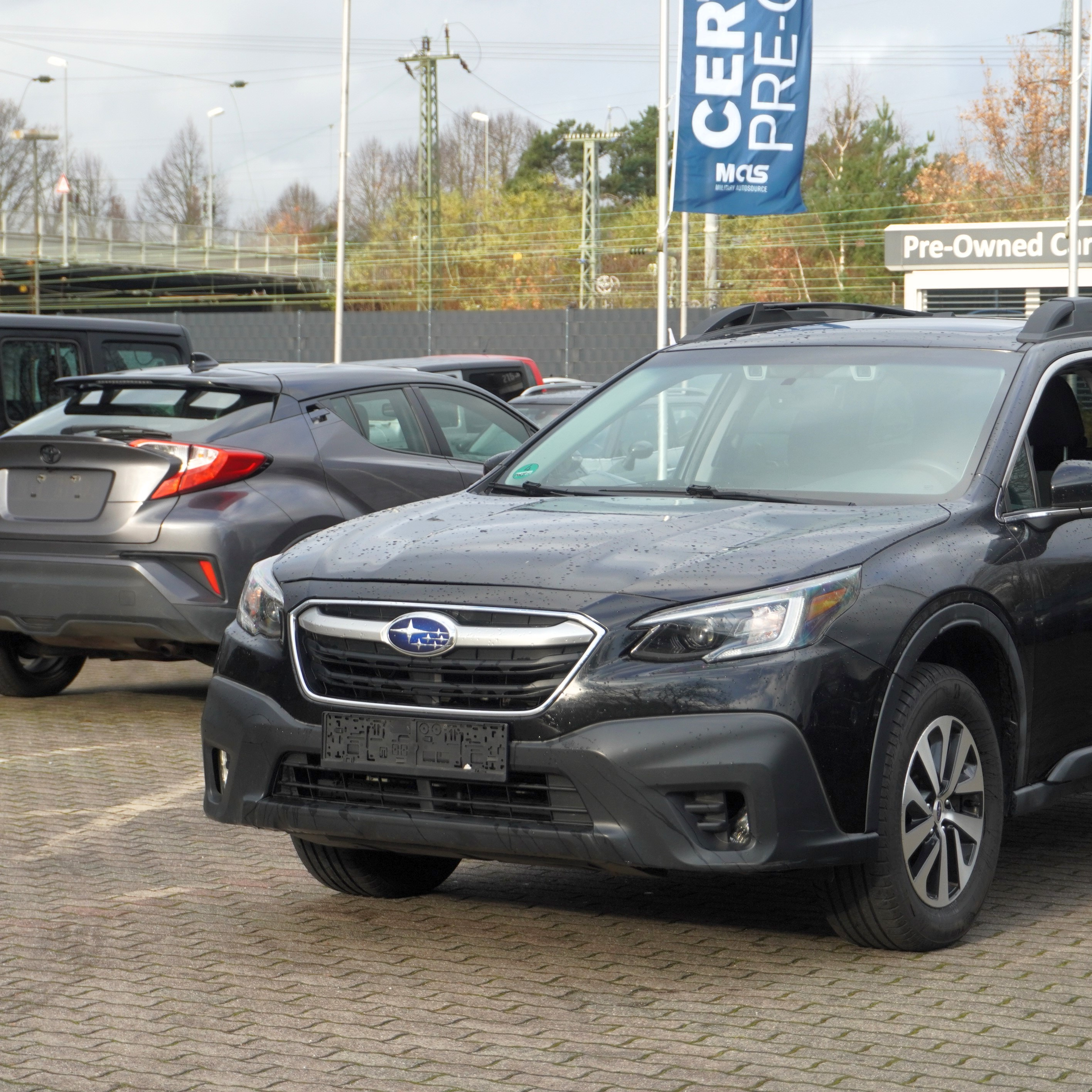 
								2020 Subaru Outback Premium full									