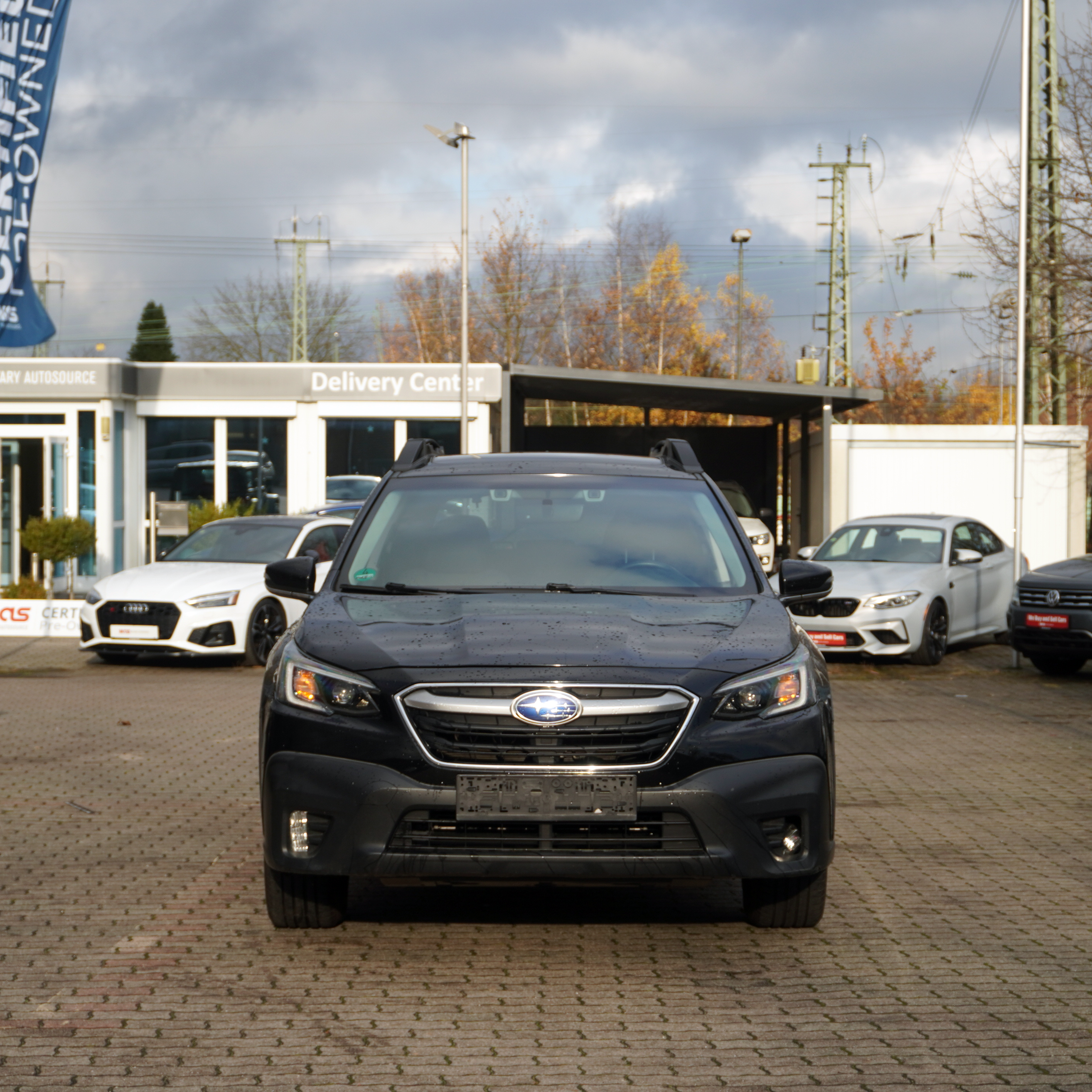 
								2020 Subaru Outback Premium full									