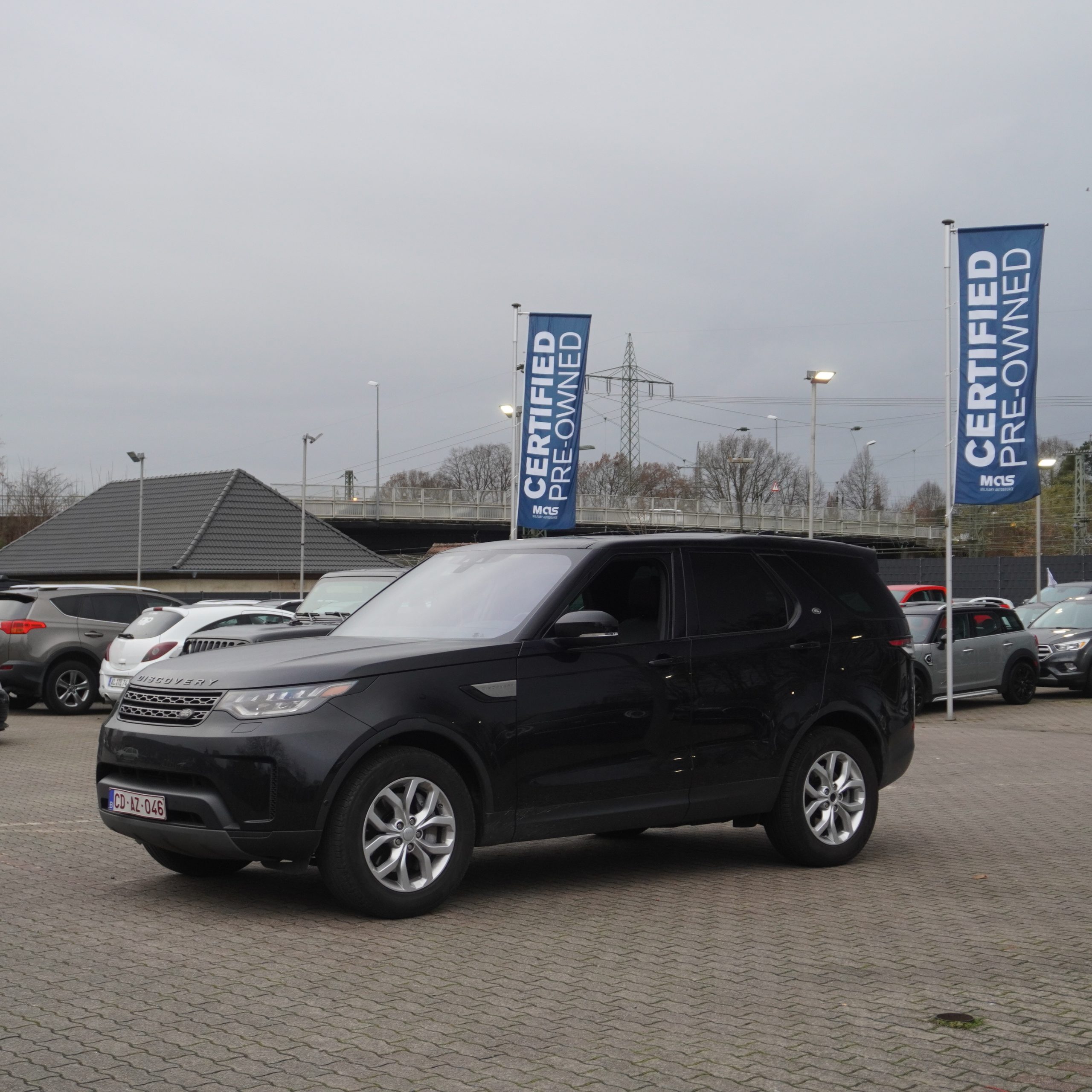 
								2020 Land Rover Discovery SE V6 Supercharged full									