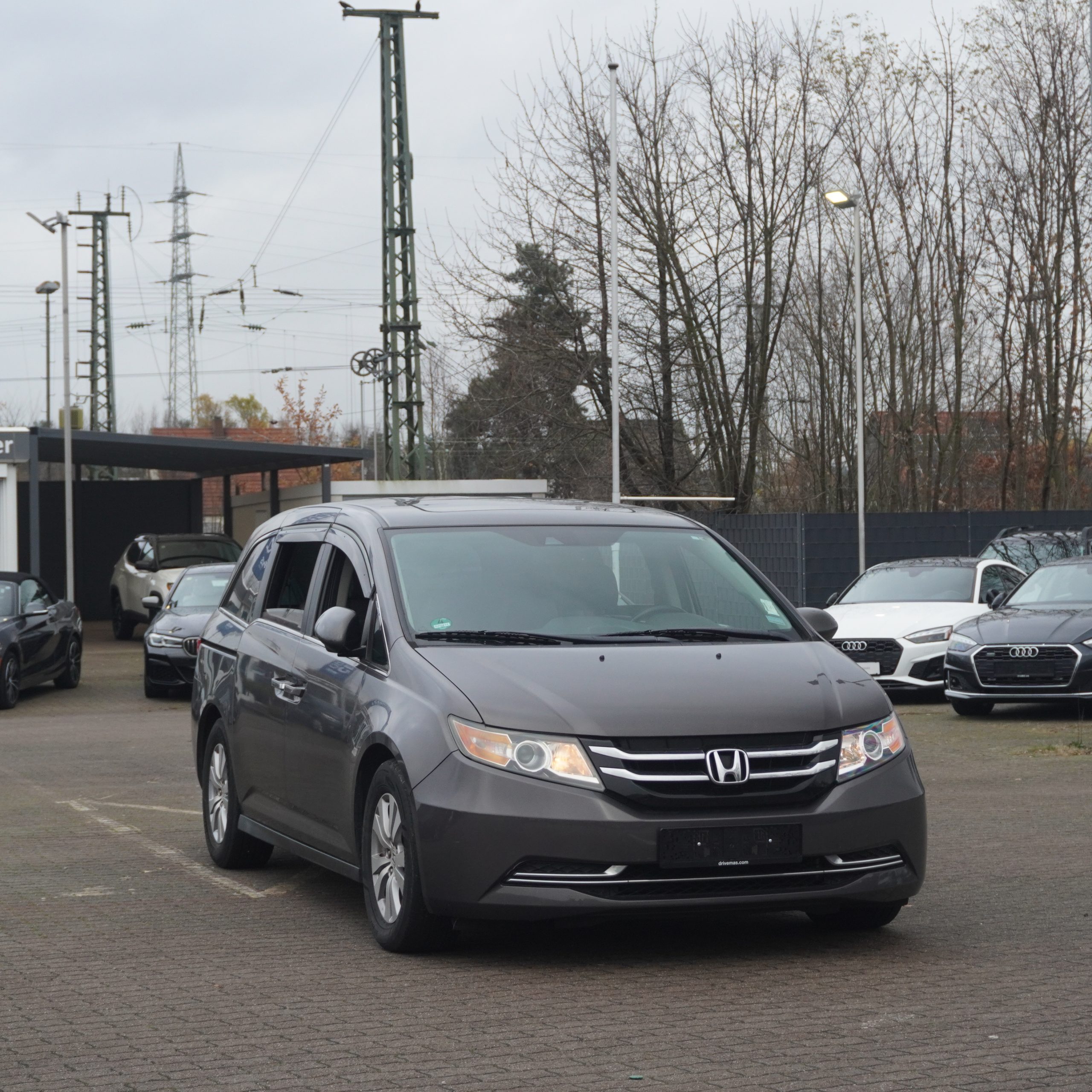 
								2016 Honda Odyssey EX-L full									