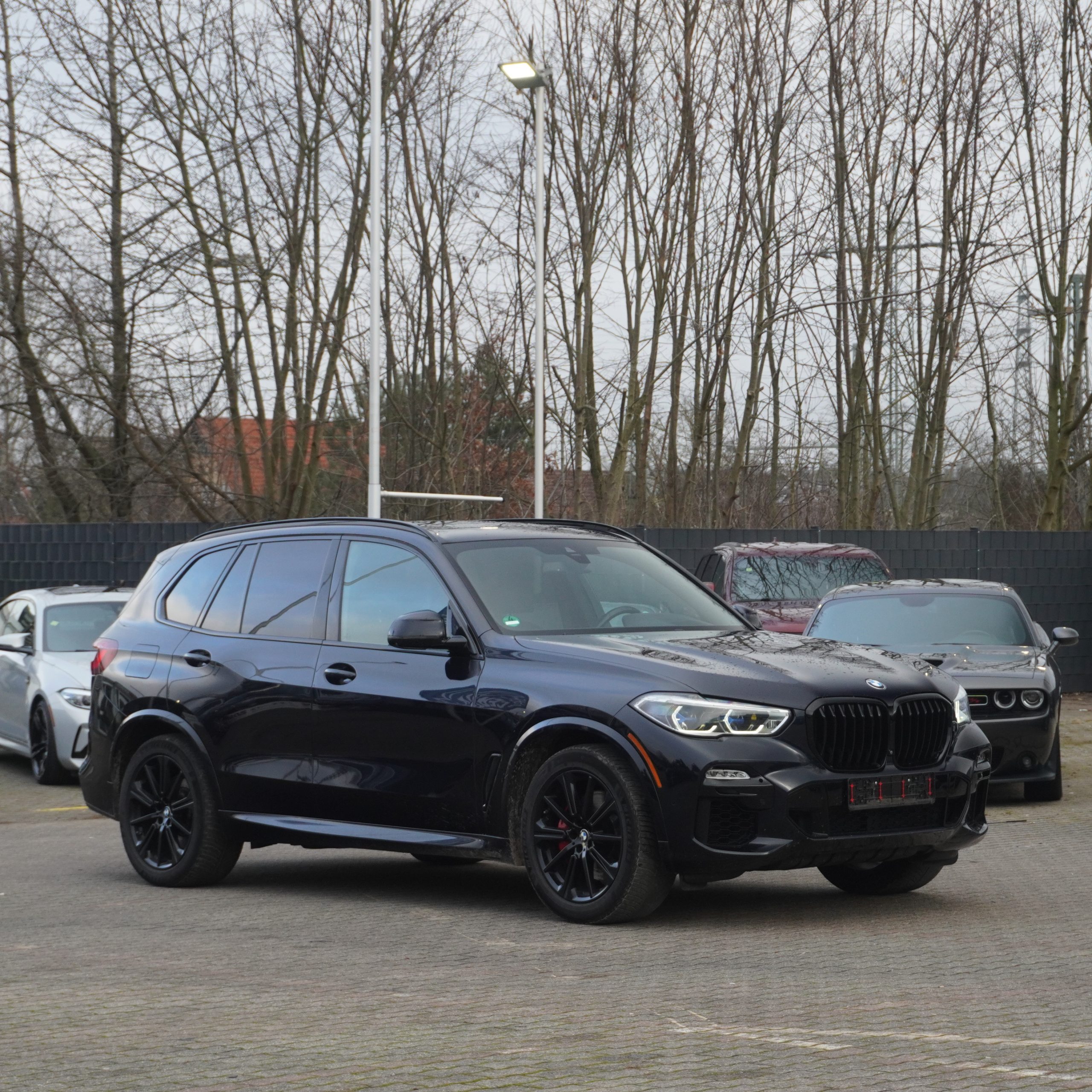 
								2021 BMW X5 40i full									