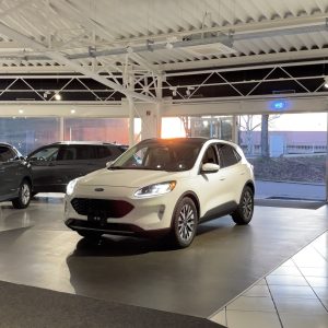 2020 Ford Escape Titanium Hybrid