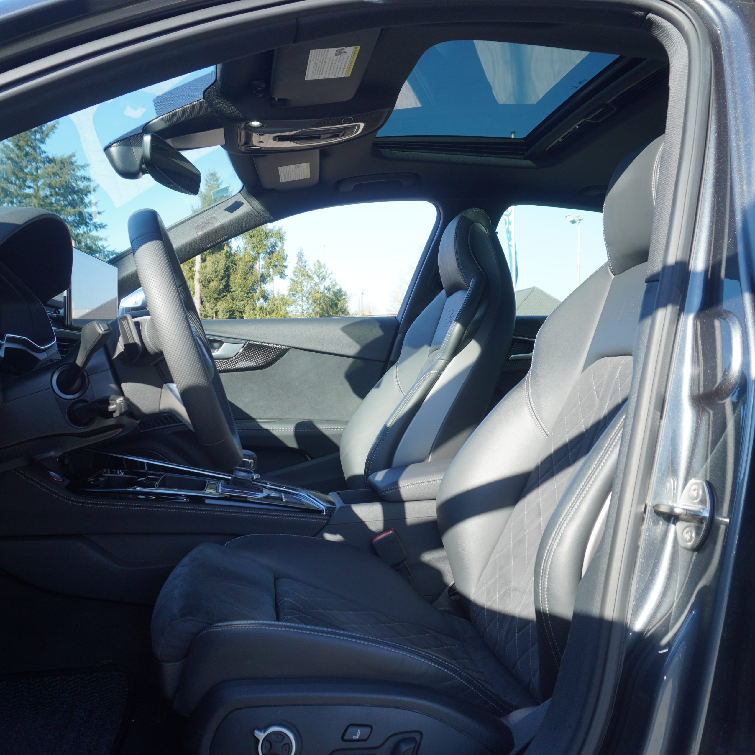 
								2024 Audi S4 Premium Plus full									