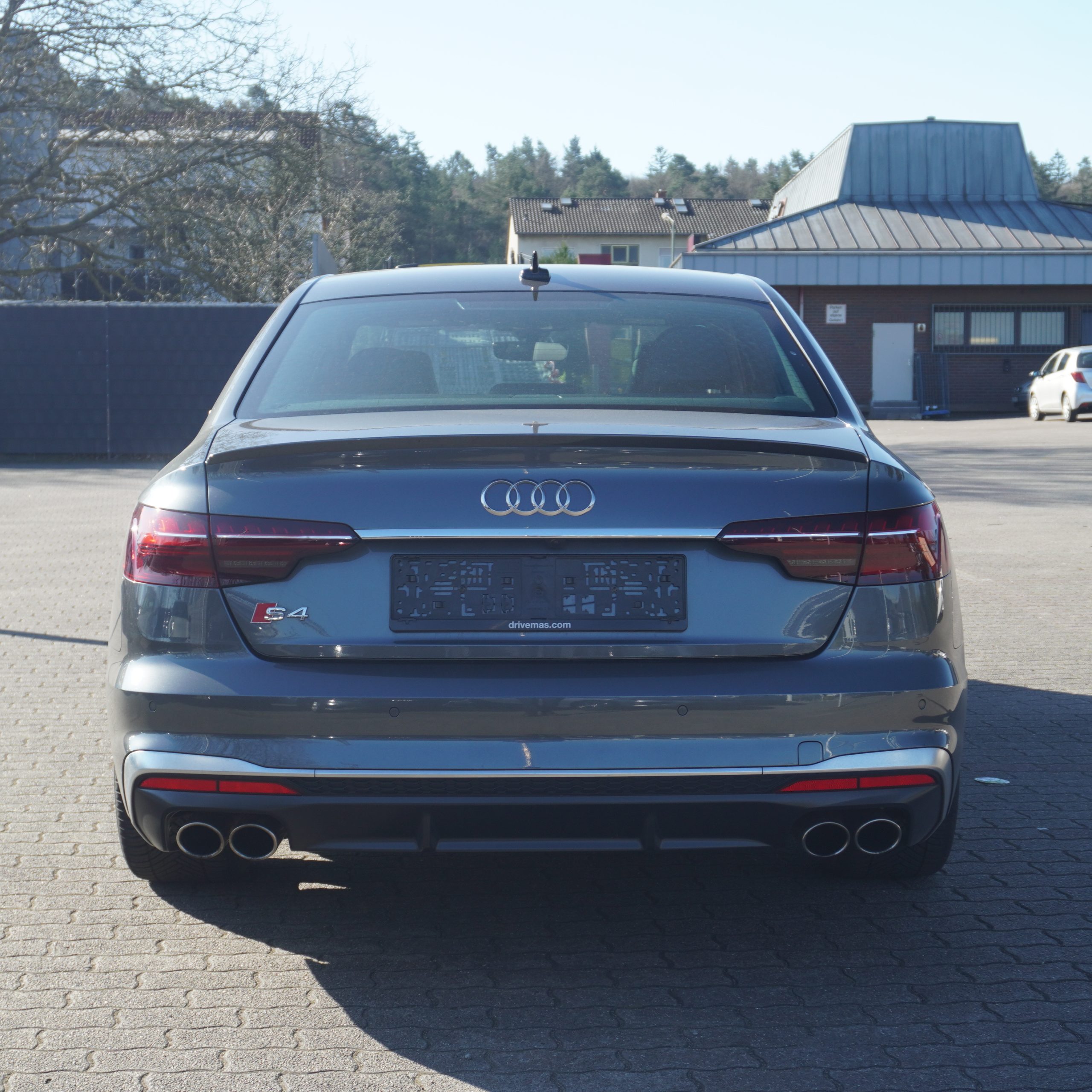 
								2024 Audi S4 Premium Plus full									
