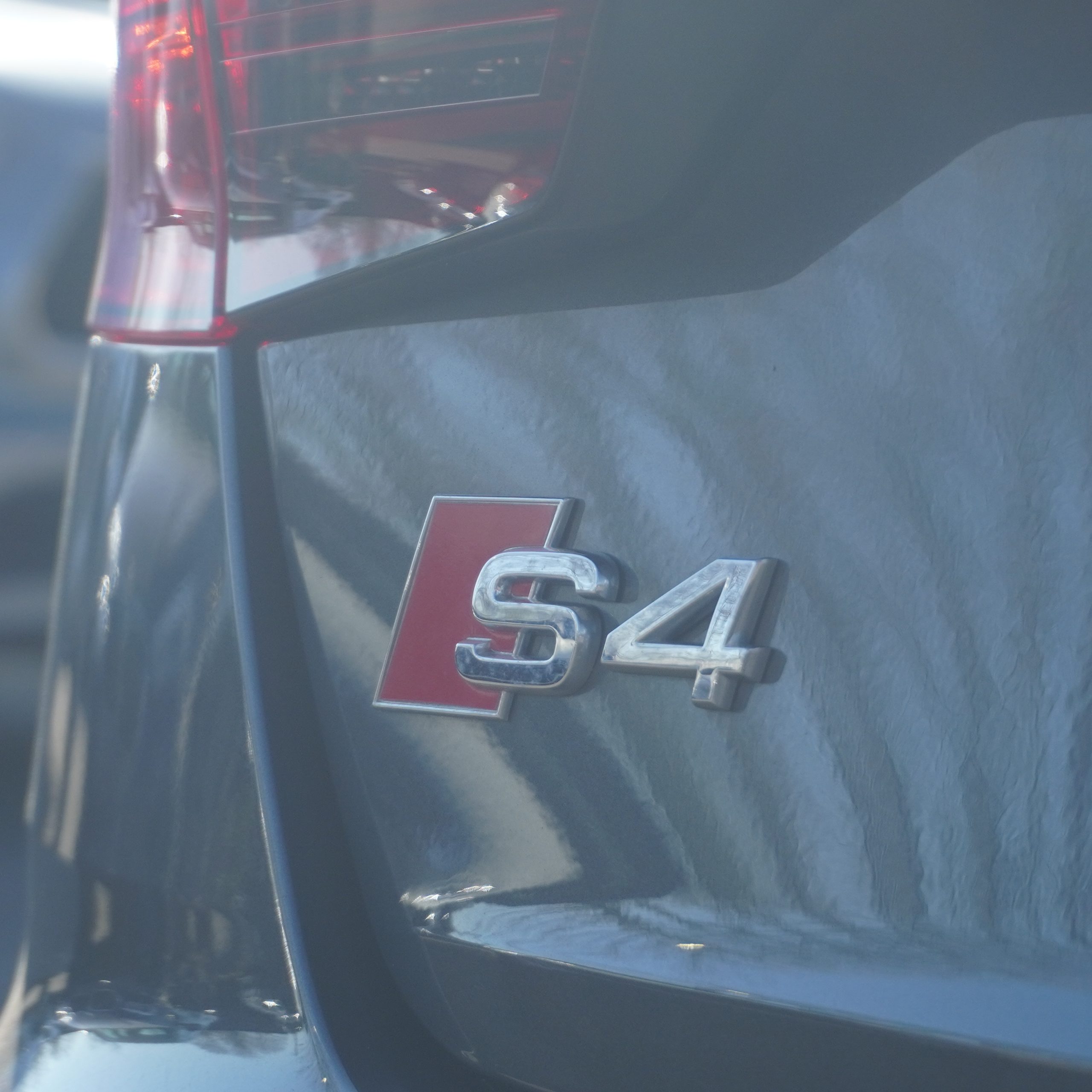 
								2024 Audi S4 Premium Plus full									