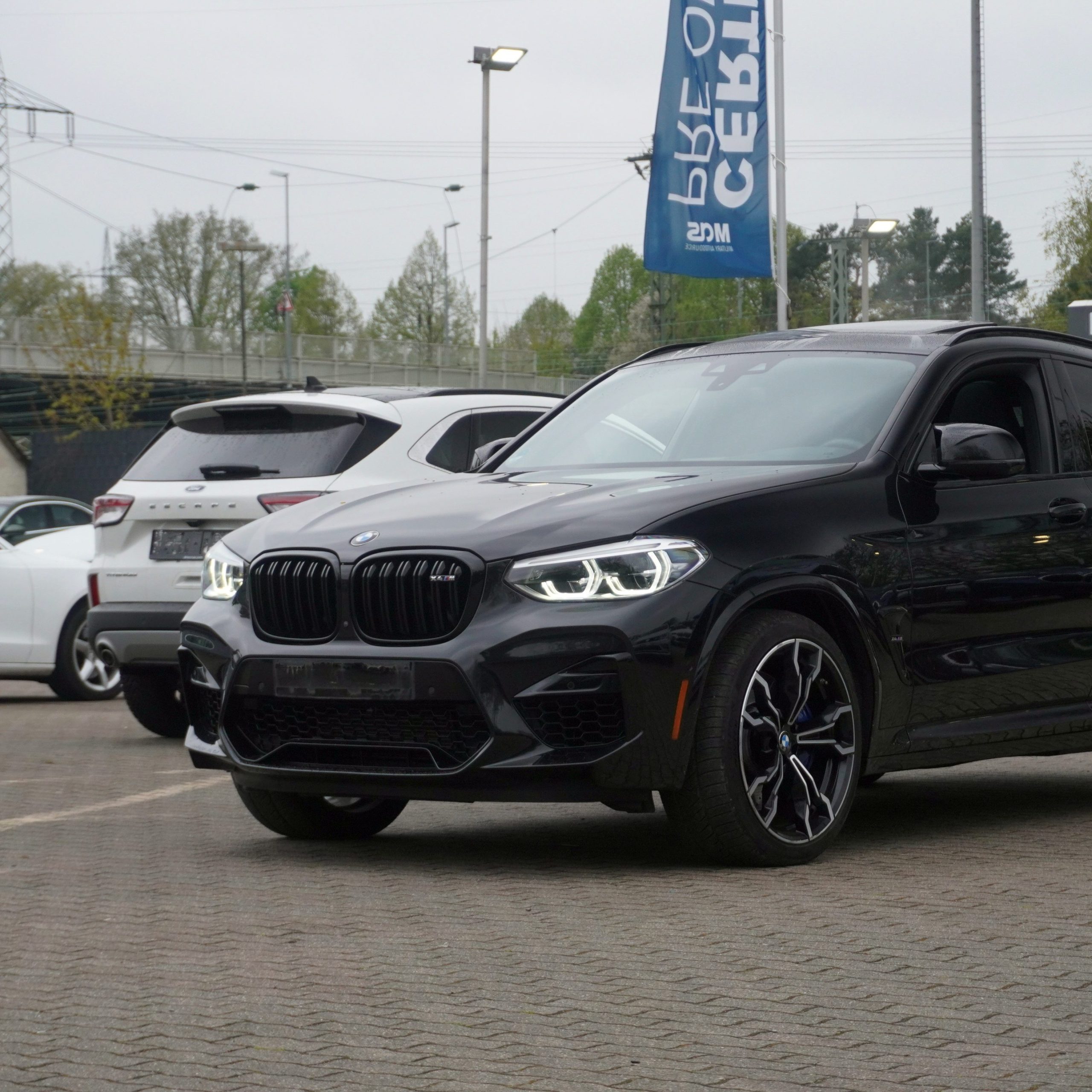 
								2021 BMW X4M Competition full									