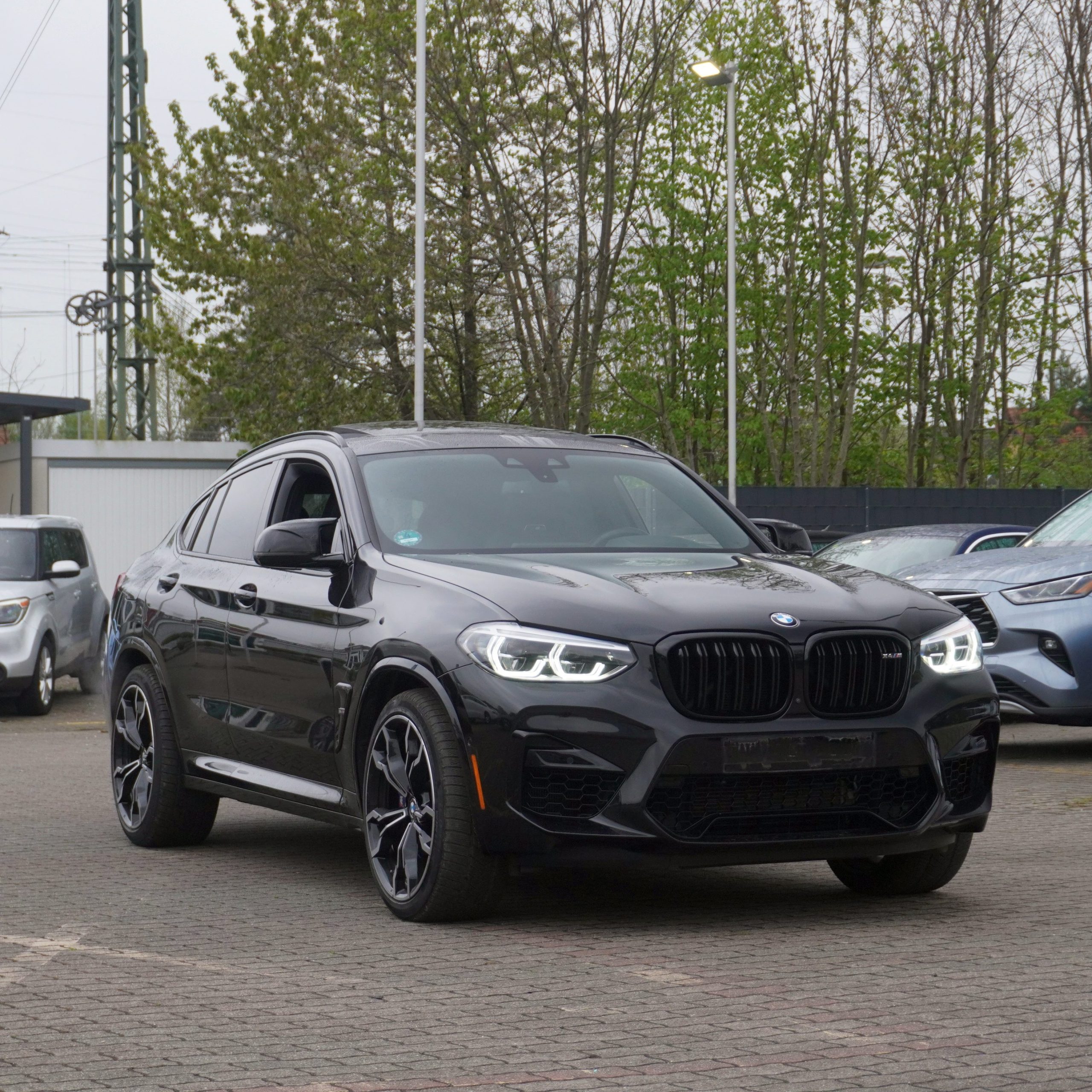 
								2021 BMW X4M Competition full									