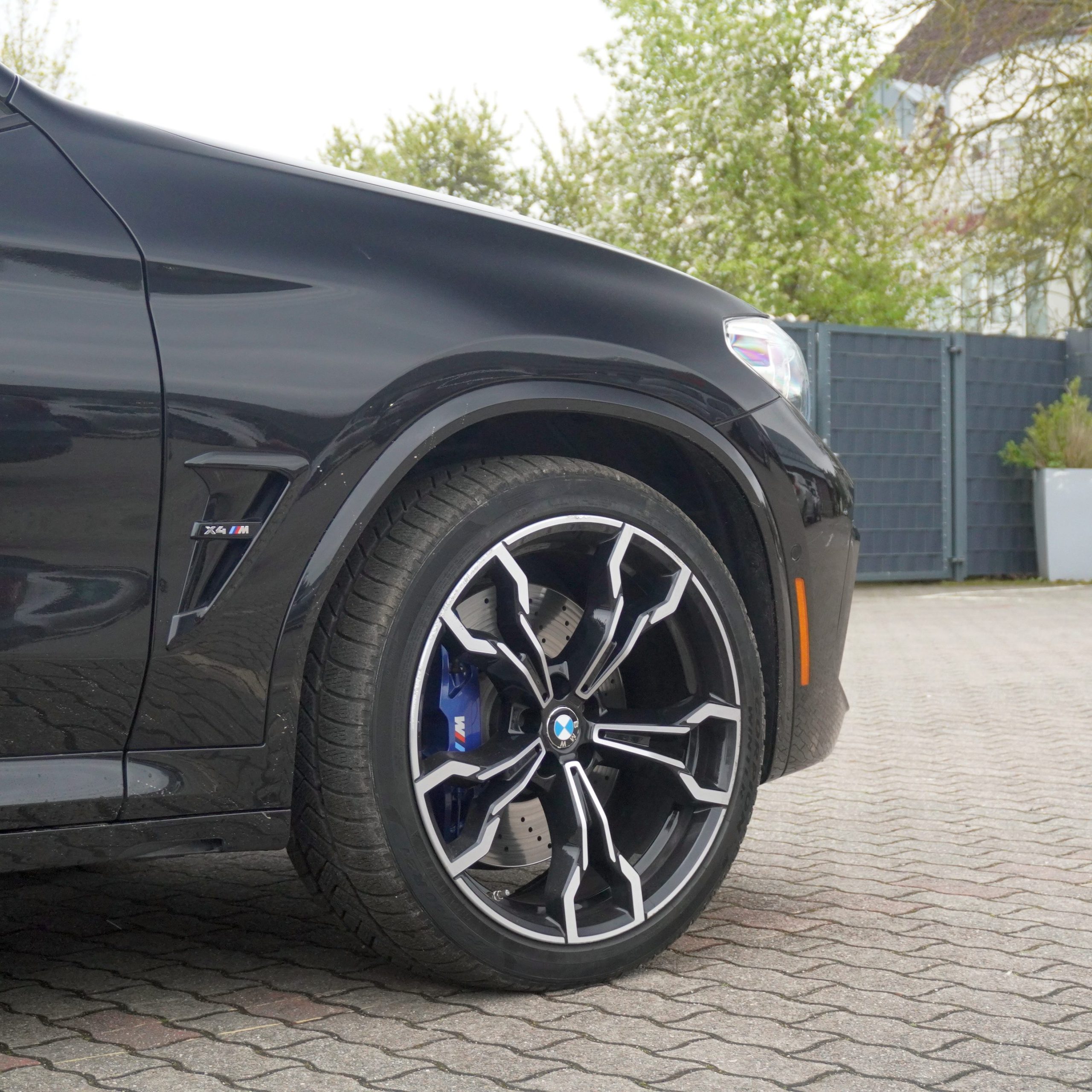 
								2021 BMW X4M Competition full									