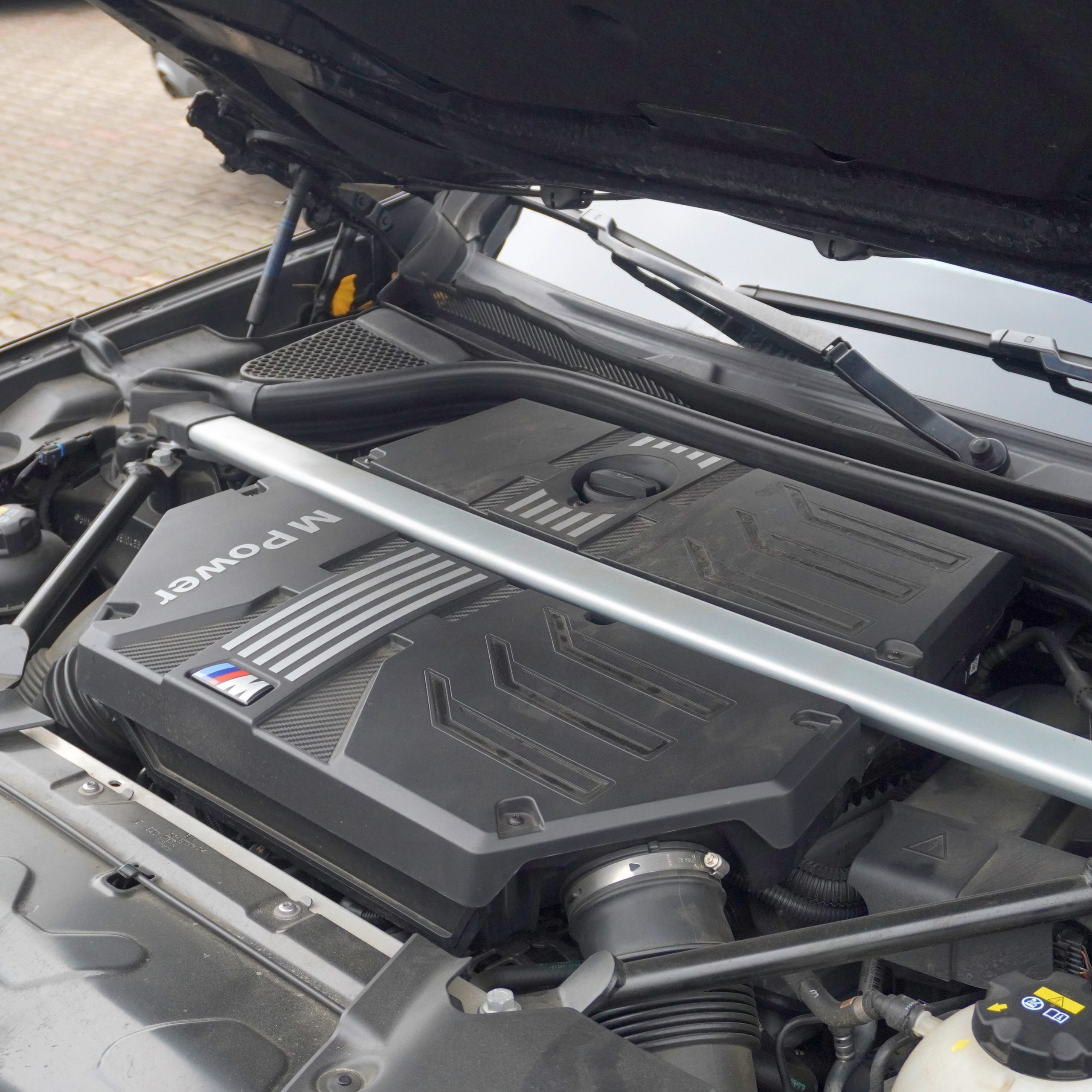 
								2021 BMW X4M Competition full									