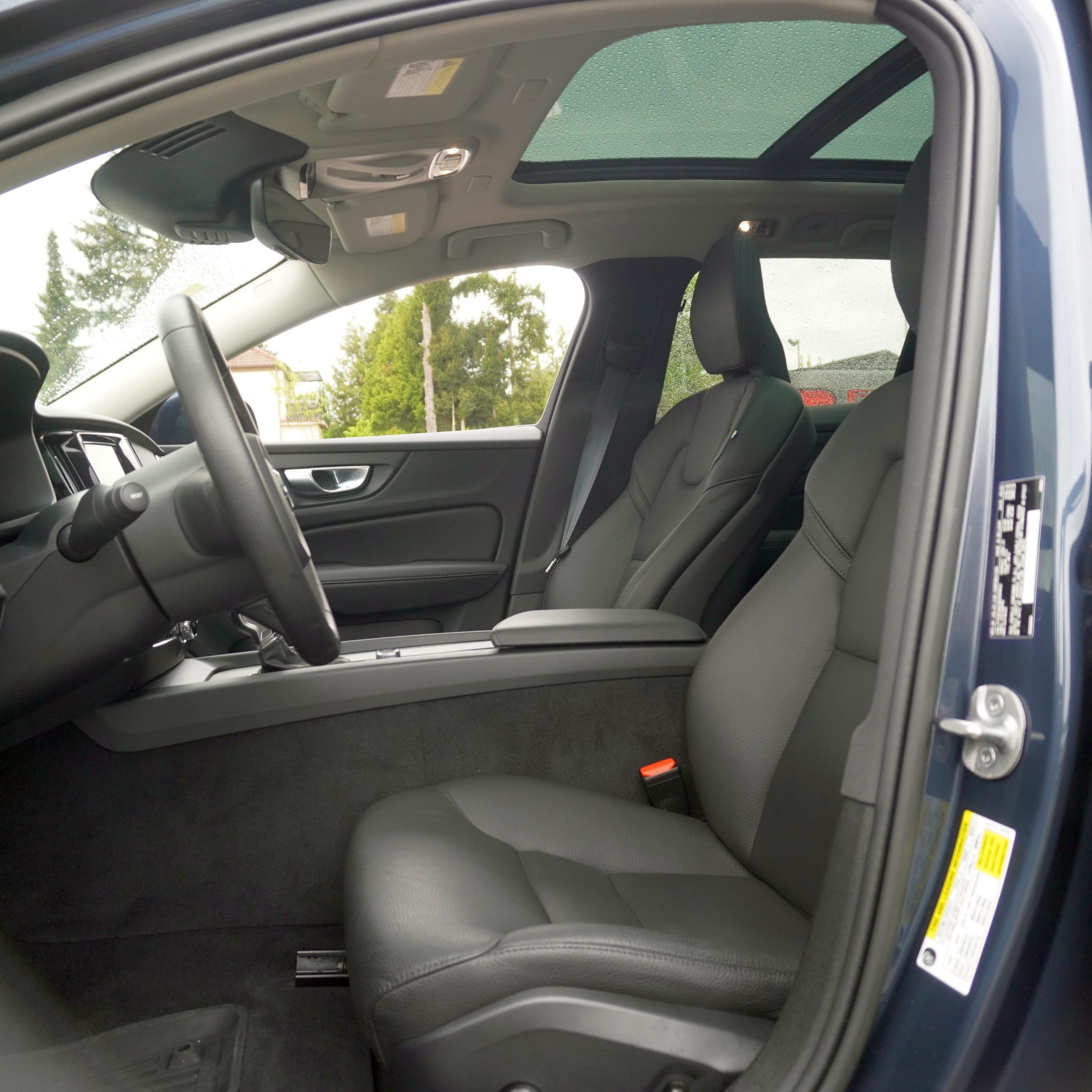 
								2022 Volvo V60 Cross Country T5 AWD full									