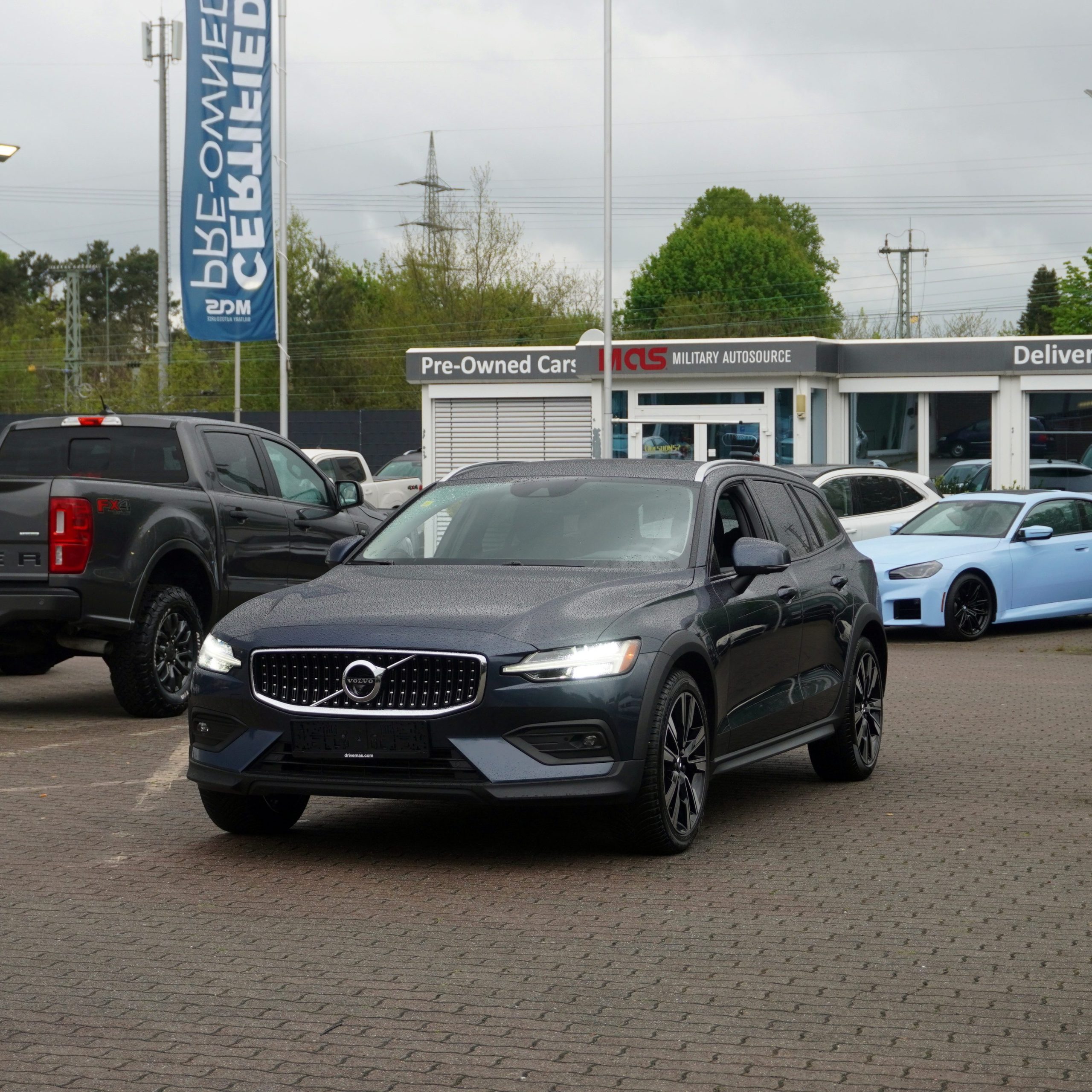 
								2022 Volvo V60 Cross Country T5 AWD full									