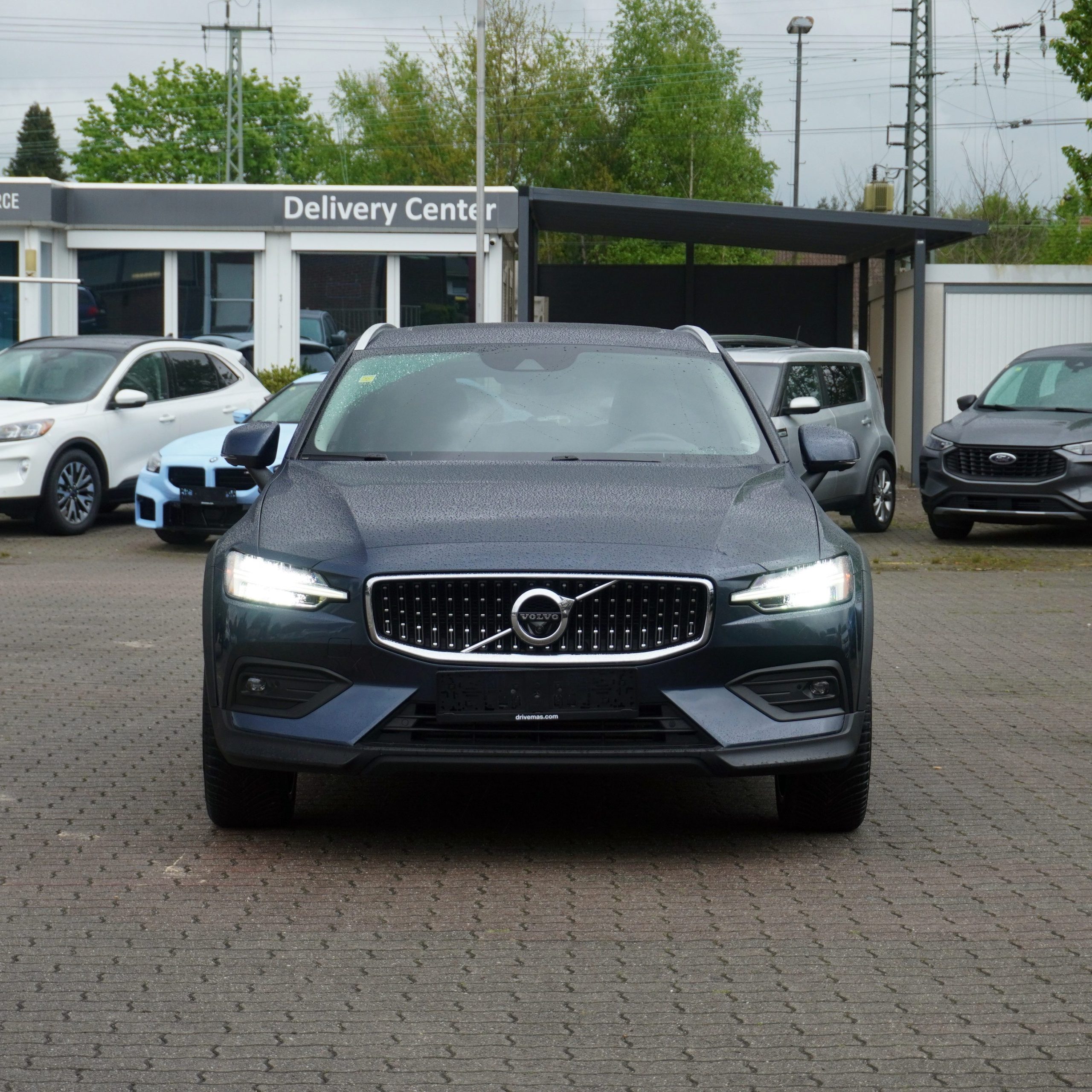 
								2022 Volvo V60 Cross Country T5 AWD full									