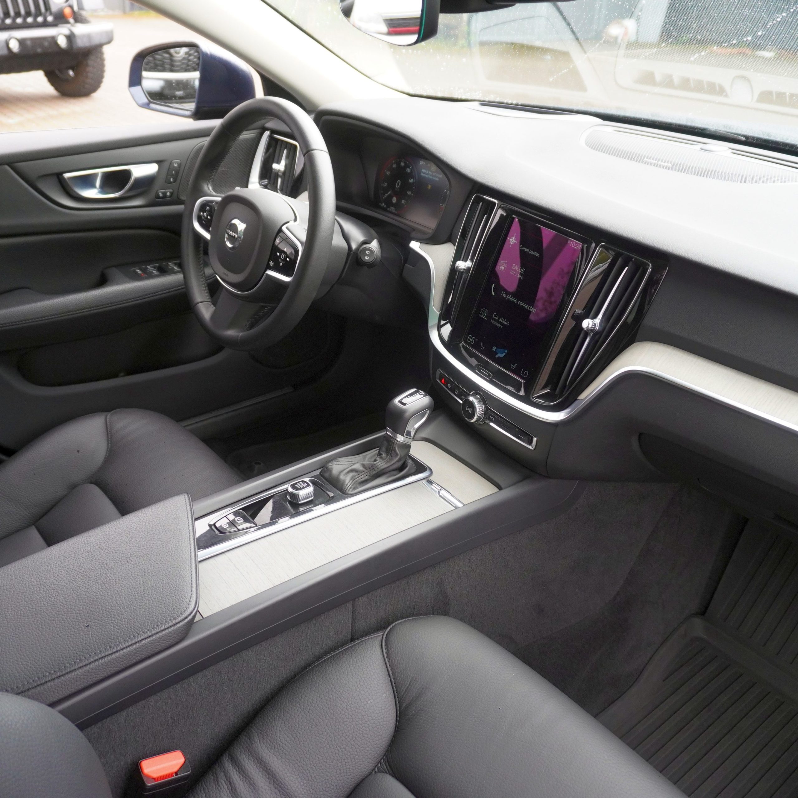 
								2022 Volvo V60 Cross Country T5 AWD full									