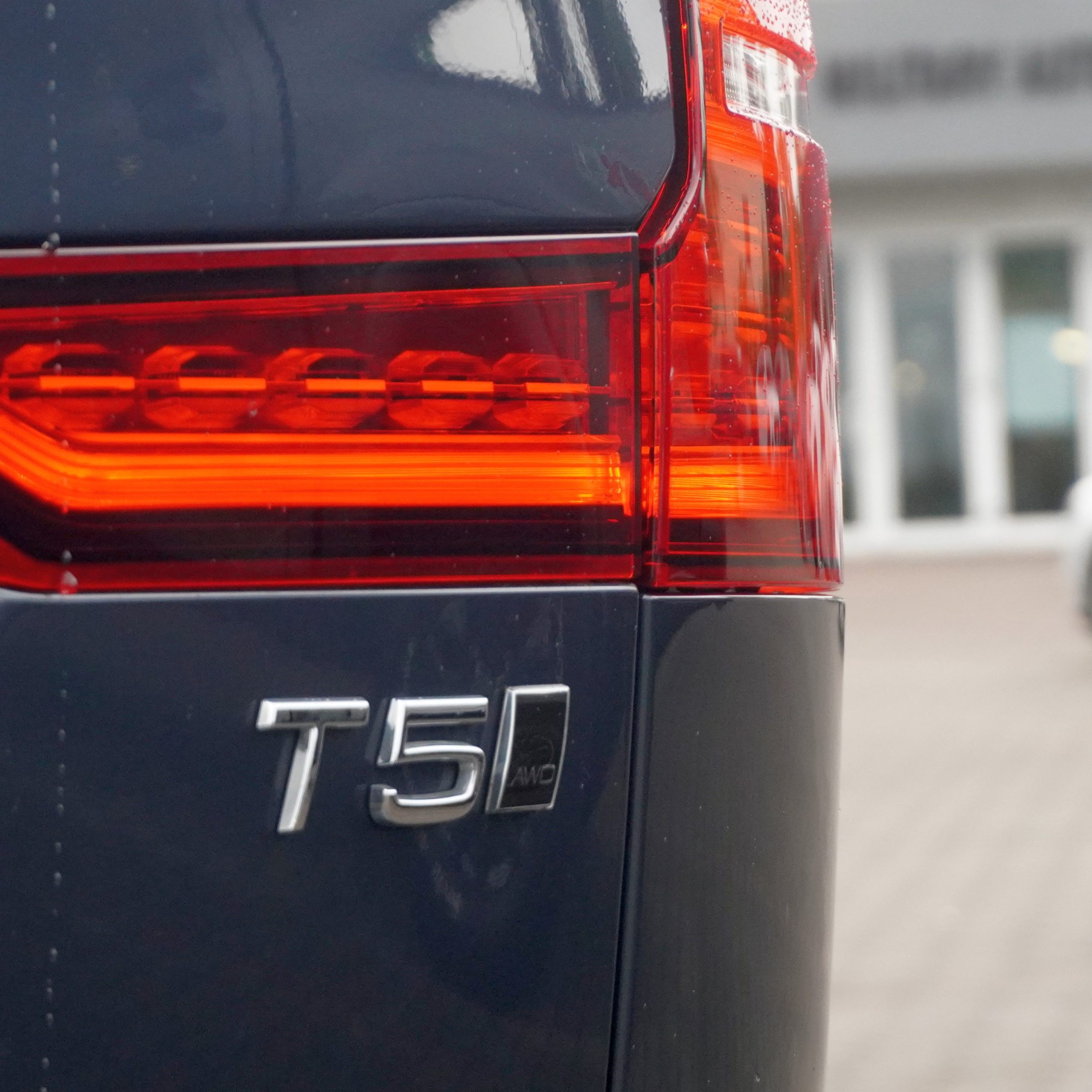 
								2022 Volvo V60 Cross Country T5 AWD full									