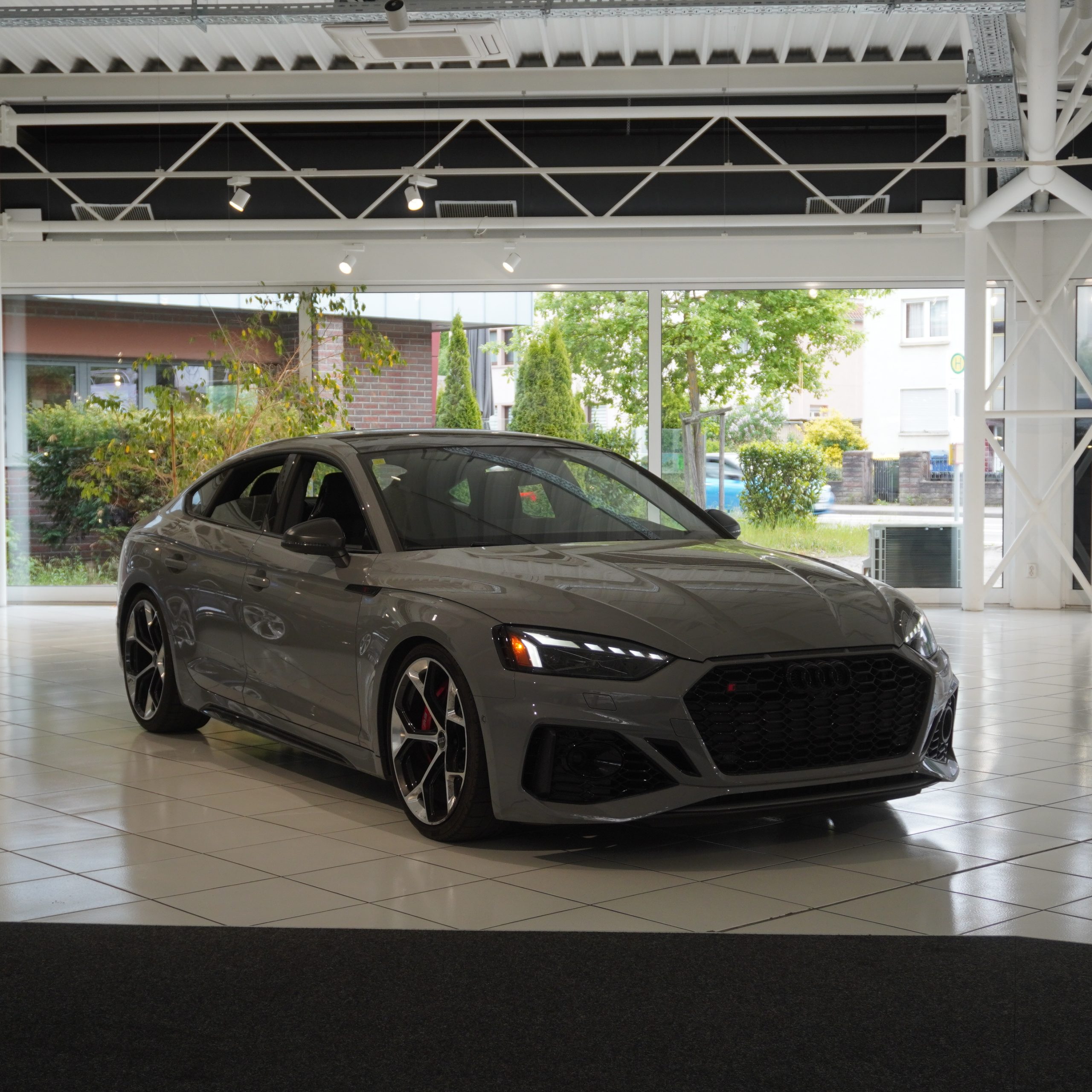 
								2024 Audi RS5 Competition full									