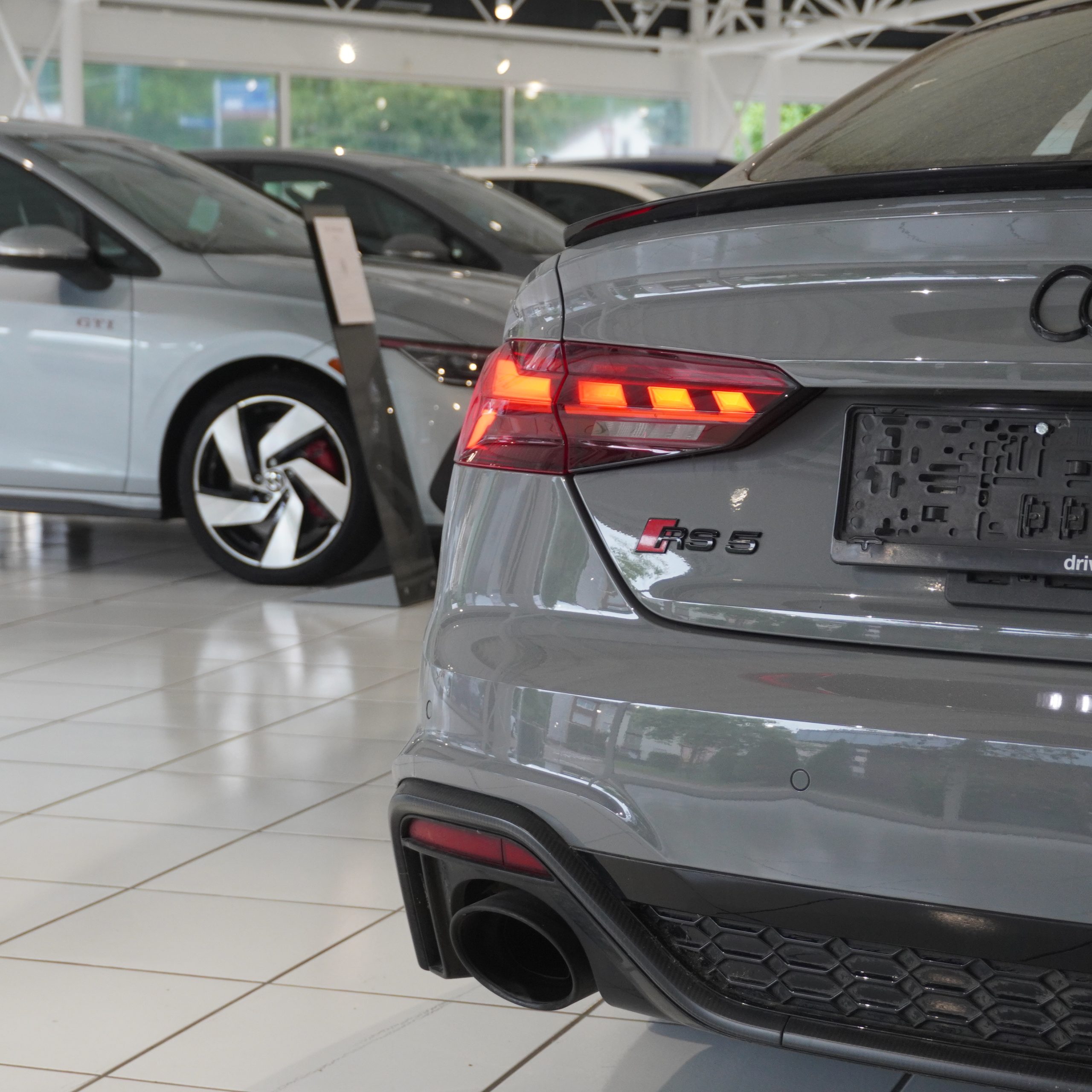 
								2024 Audi RS5 Competition full									