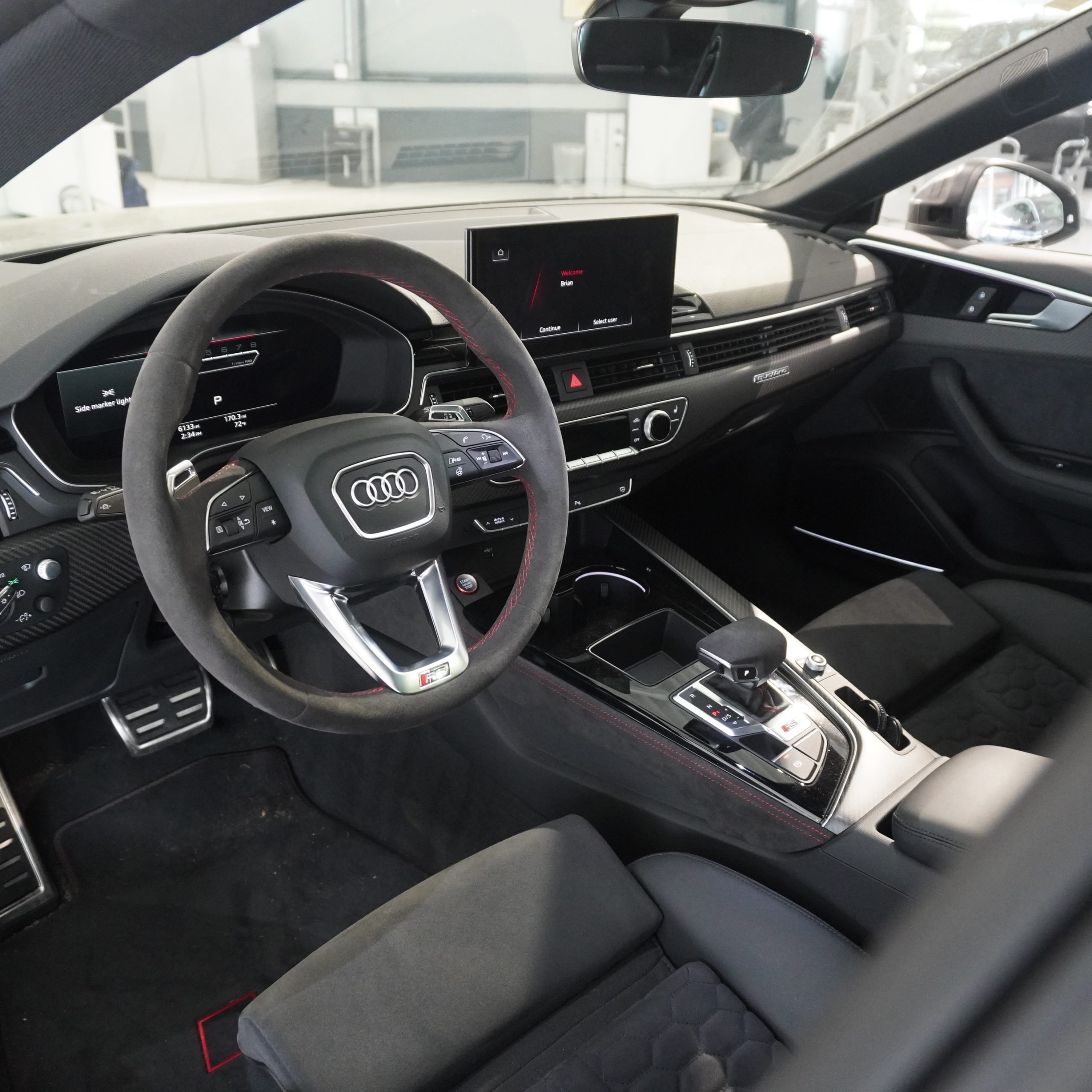 
								2024 Audi RS5 Competition full									