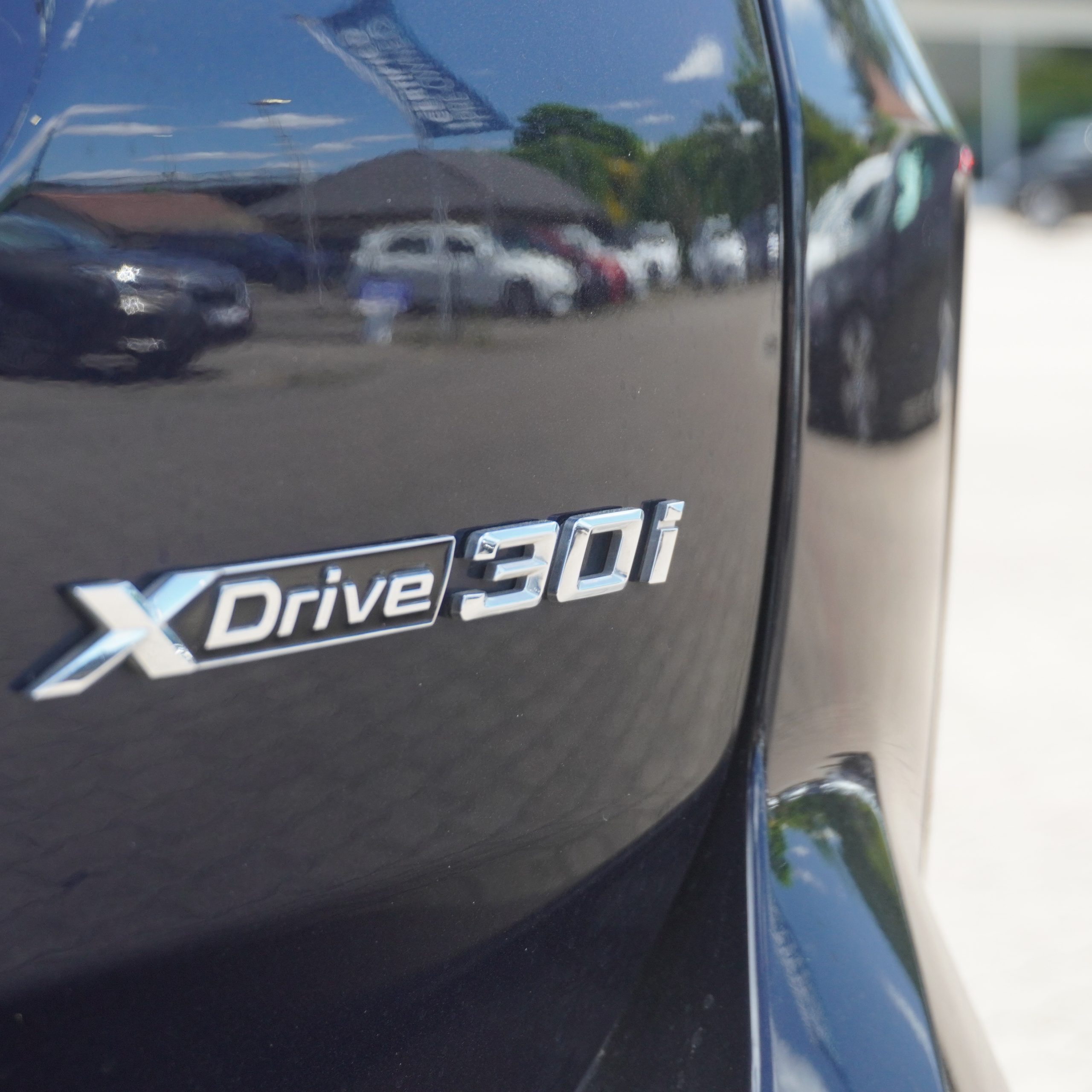 
								2022 BMW X3 30i full									