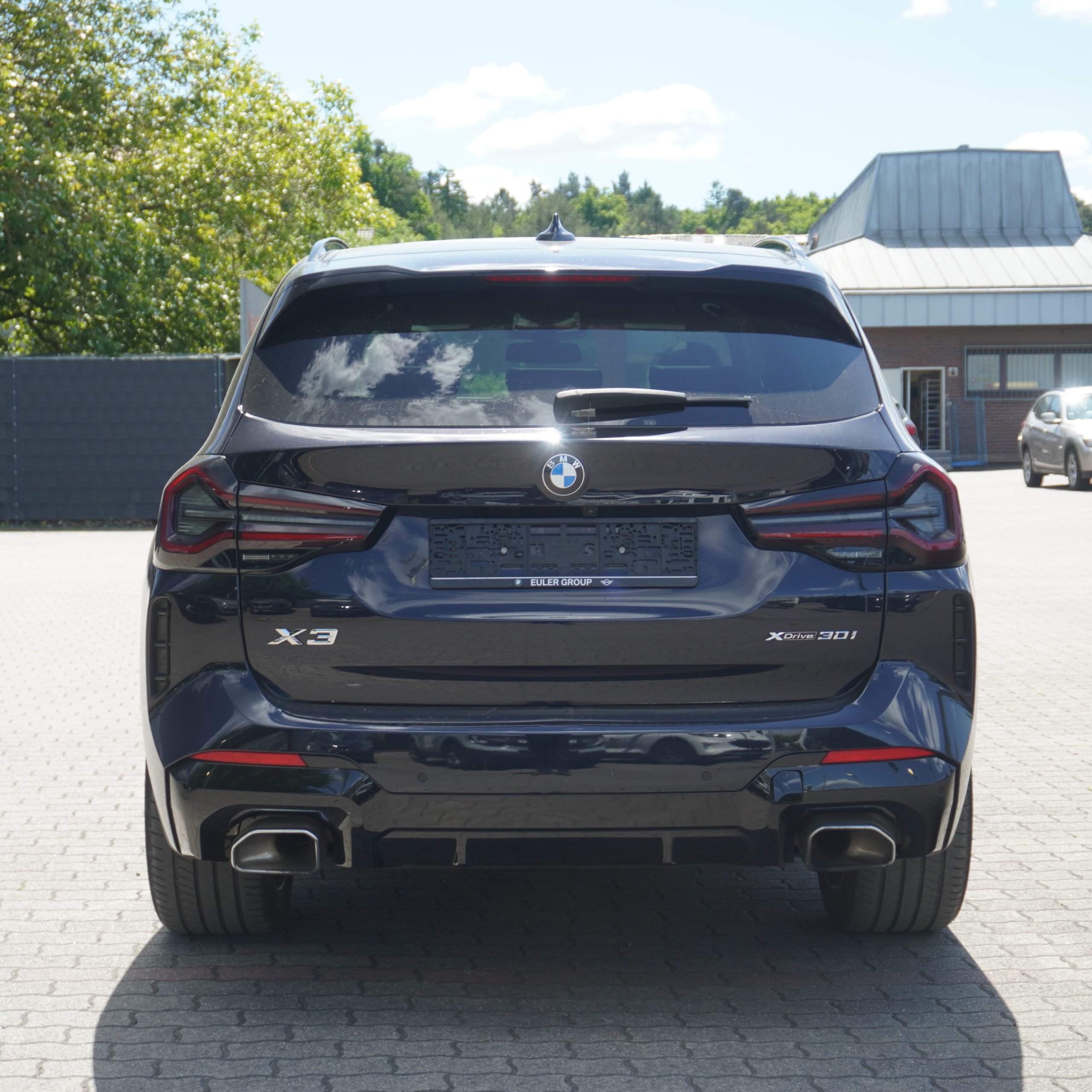 
								2022 BMW X3 30i full									
