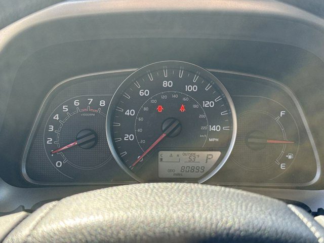 
								2015 Toyota RAV4 XLE full									