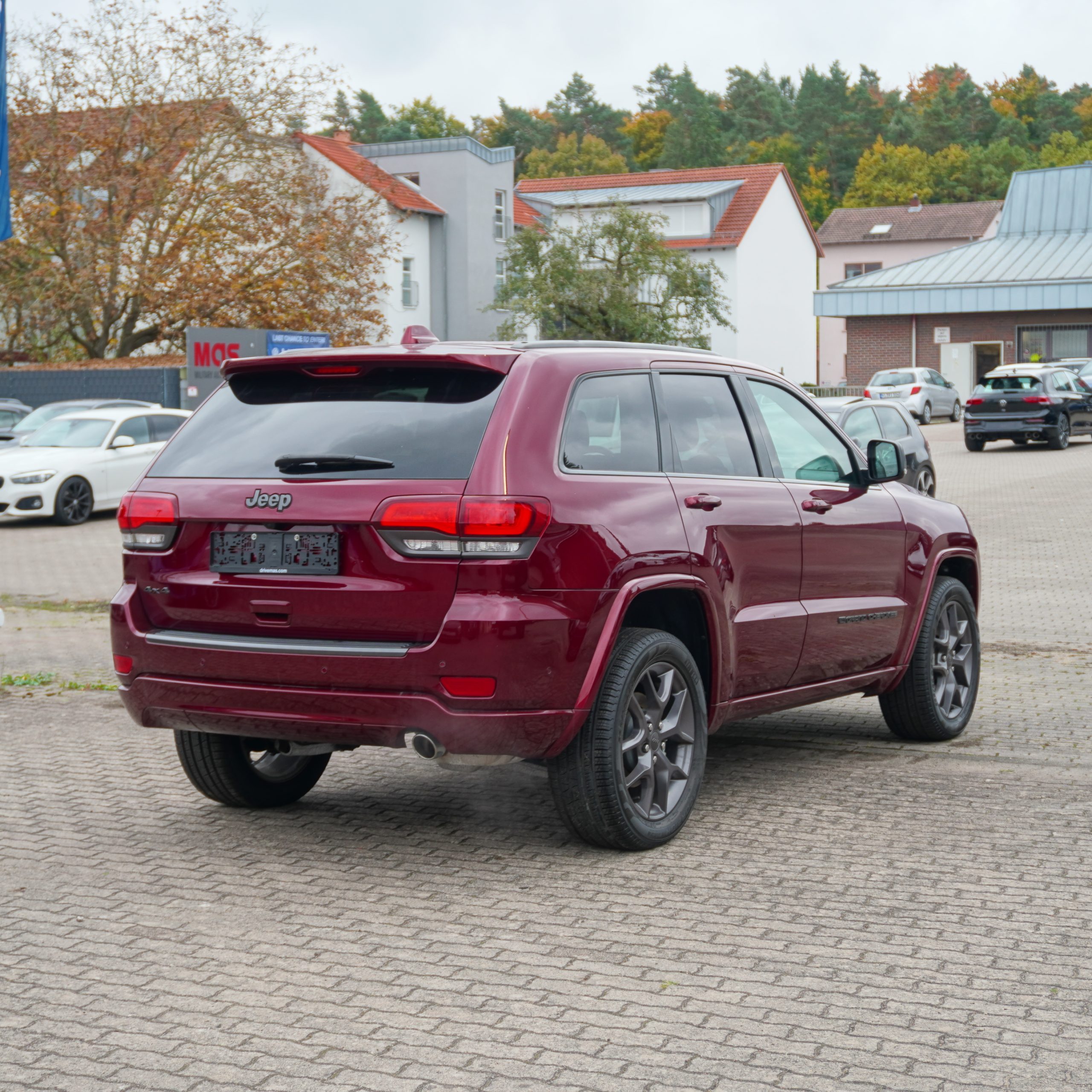 
2021 Jeep Grand Cherokee full									