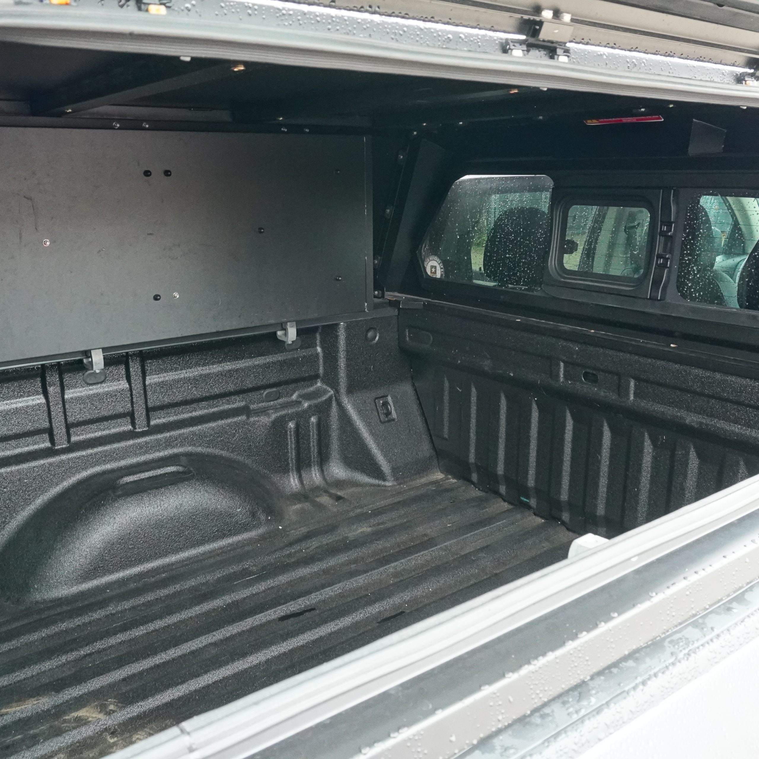 
2022 Chevrolet Colorado Z71 full									