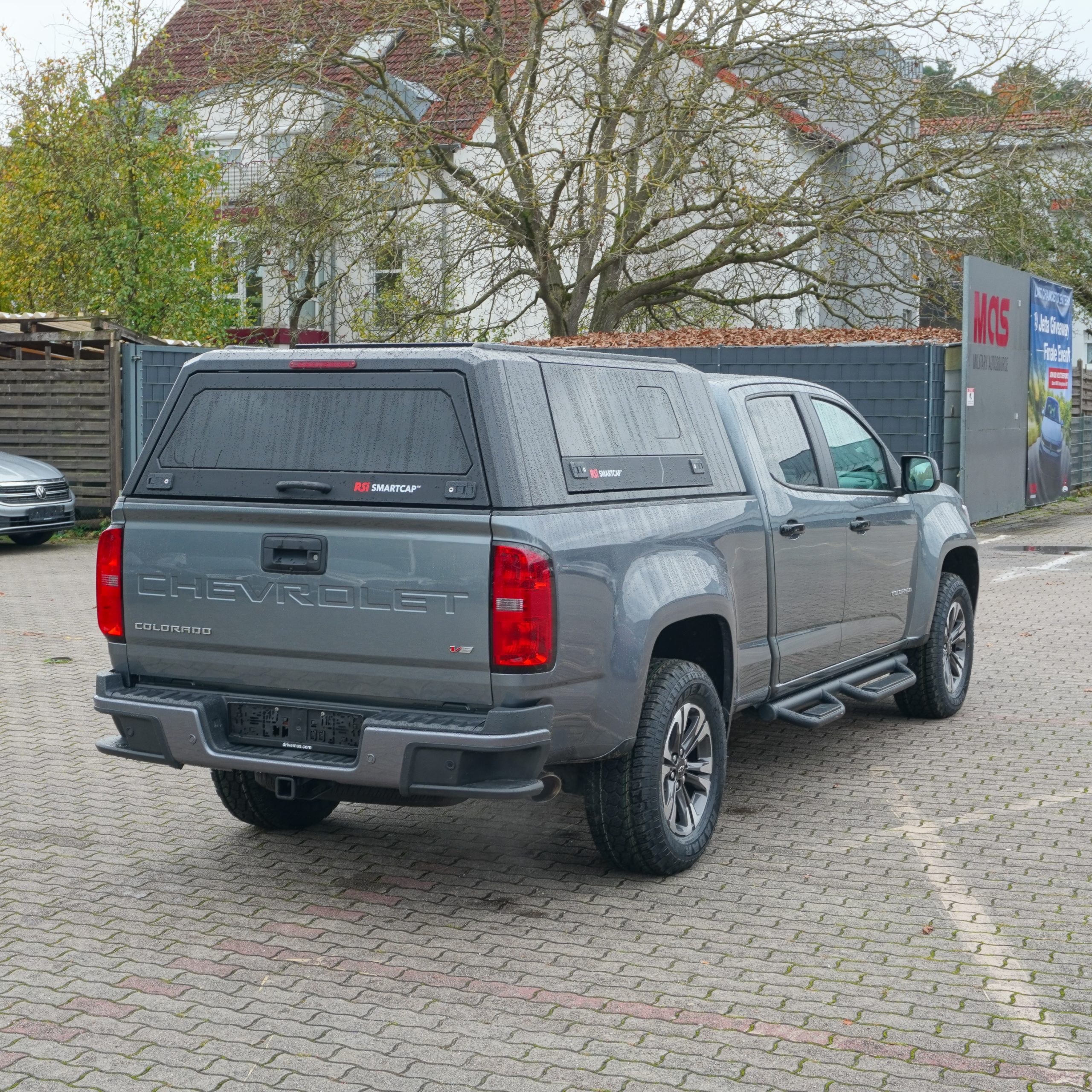 
2022 Chevrolet Colorado Z71 full									