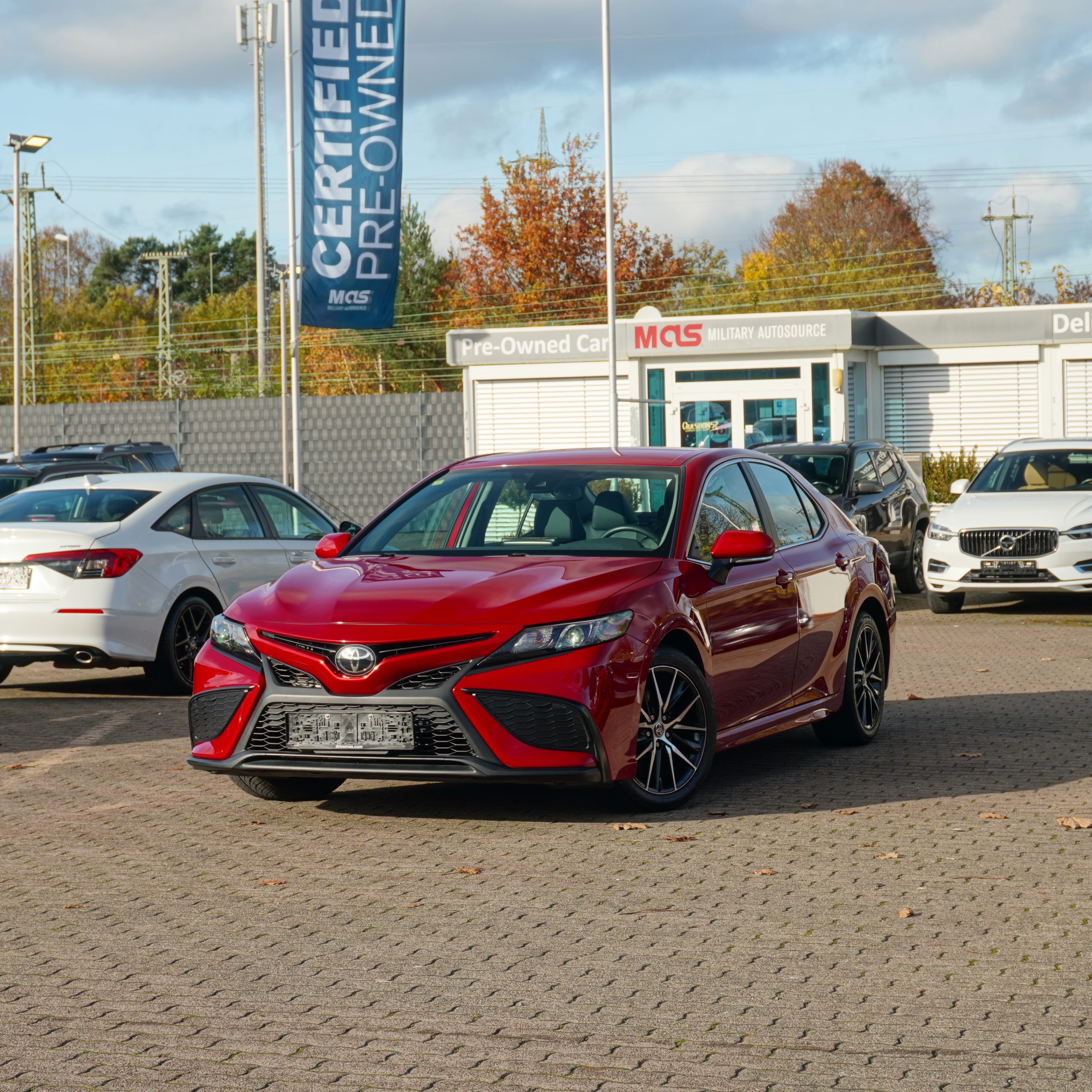 
								2024 Toyota Camry SE full									