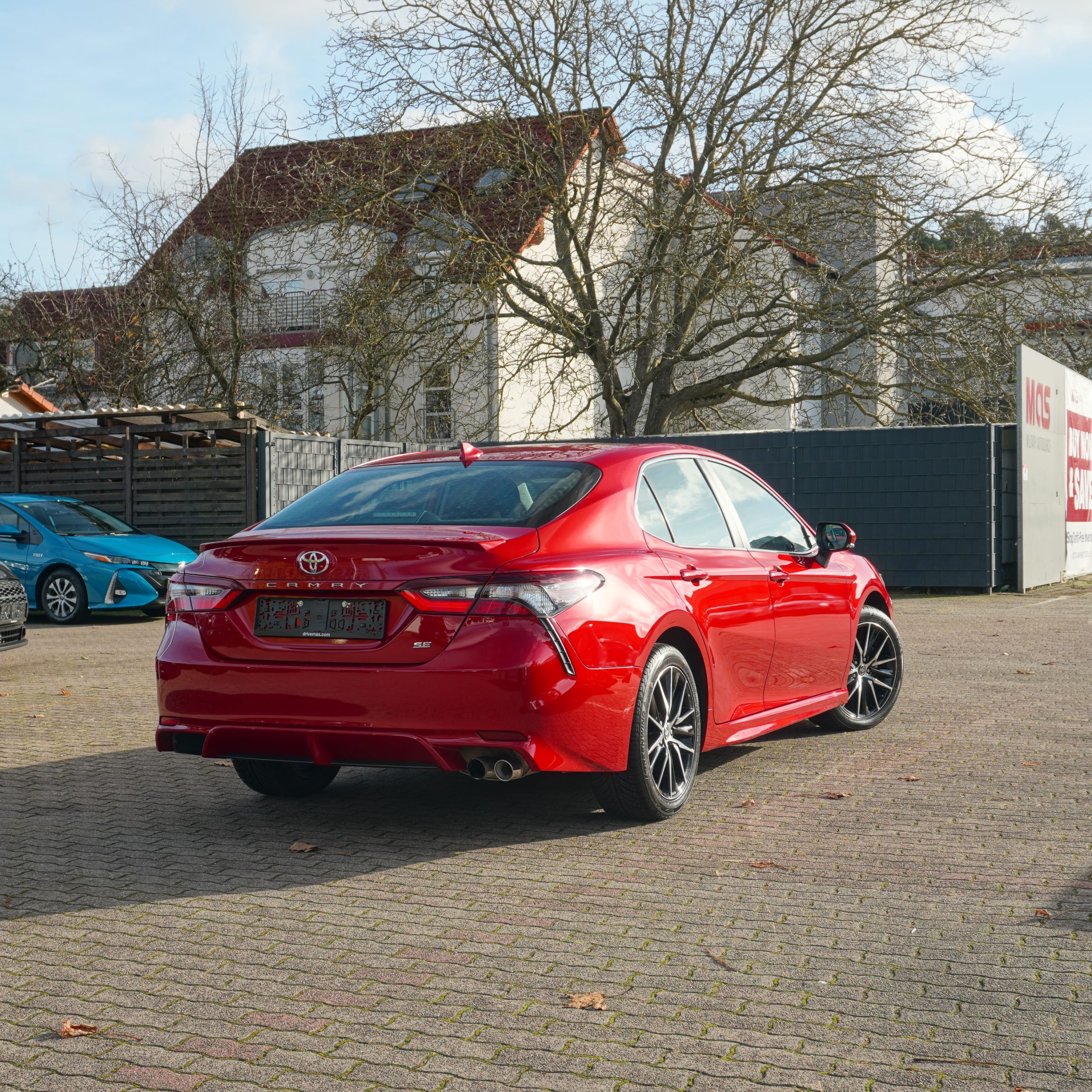 
								2024 Toyota Camry SE full									