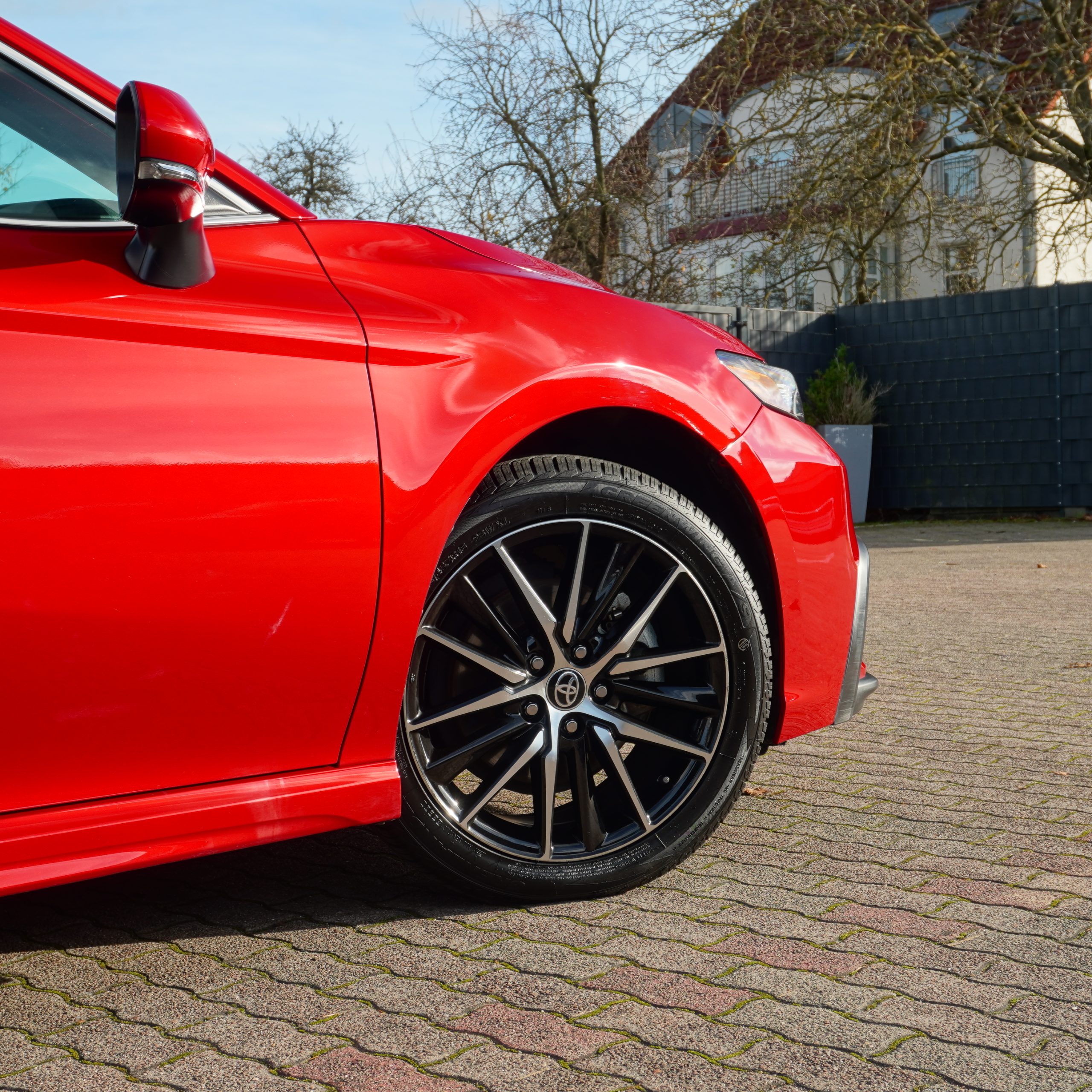 
								2024 Toyota Camry SE full									