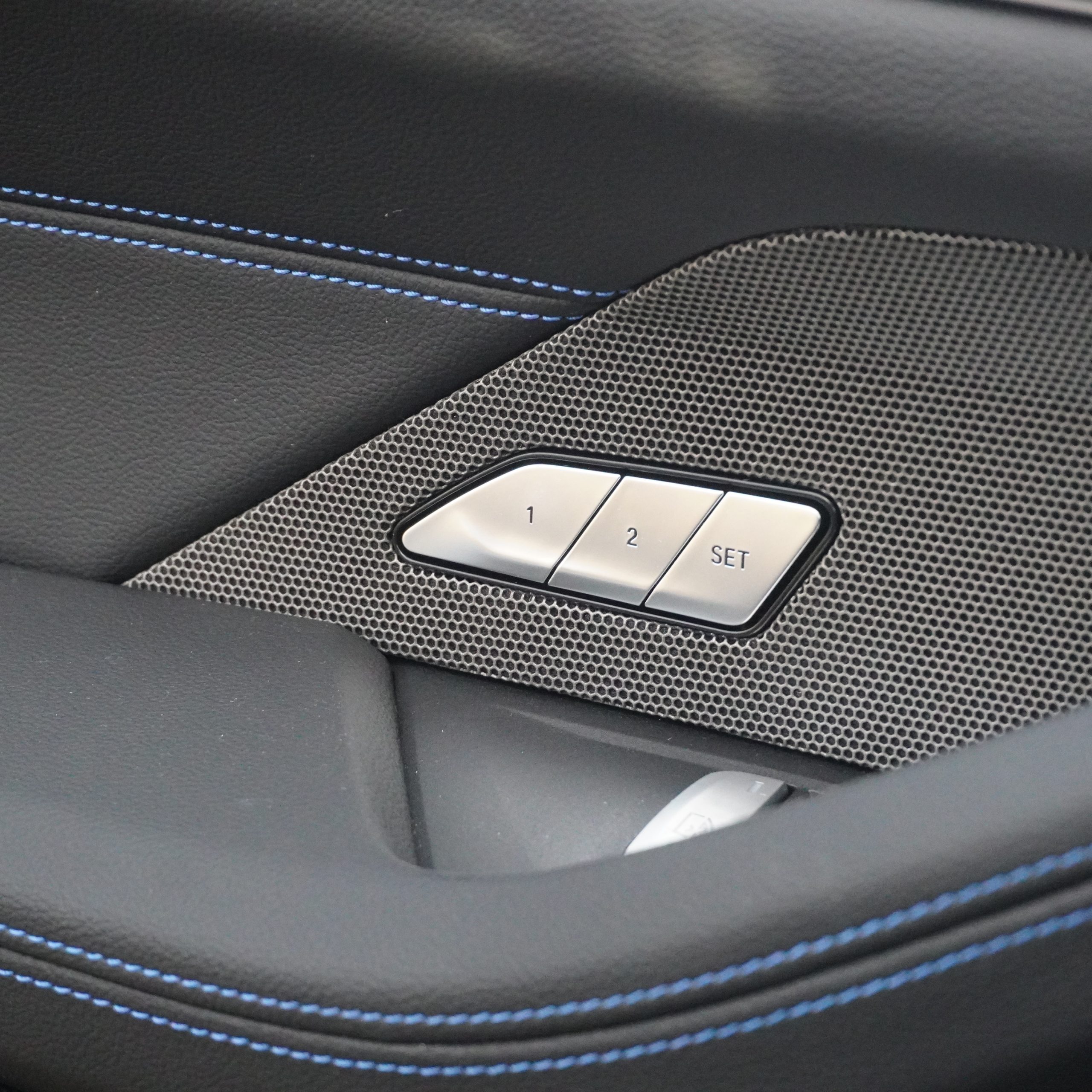 
								2025 BMW M440i Gran Coupe xDrive full									