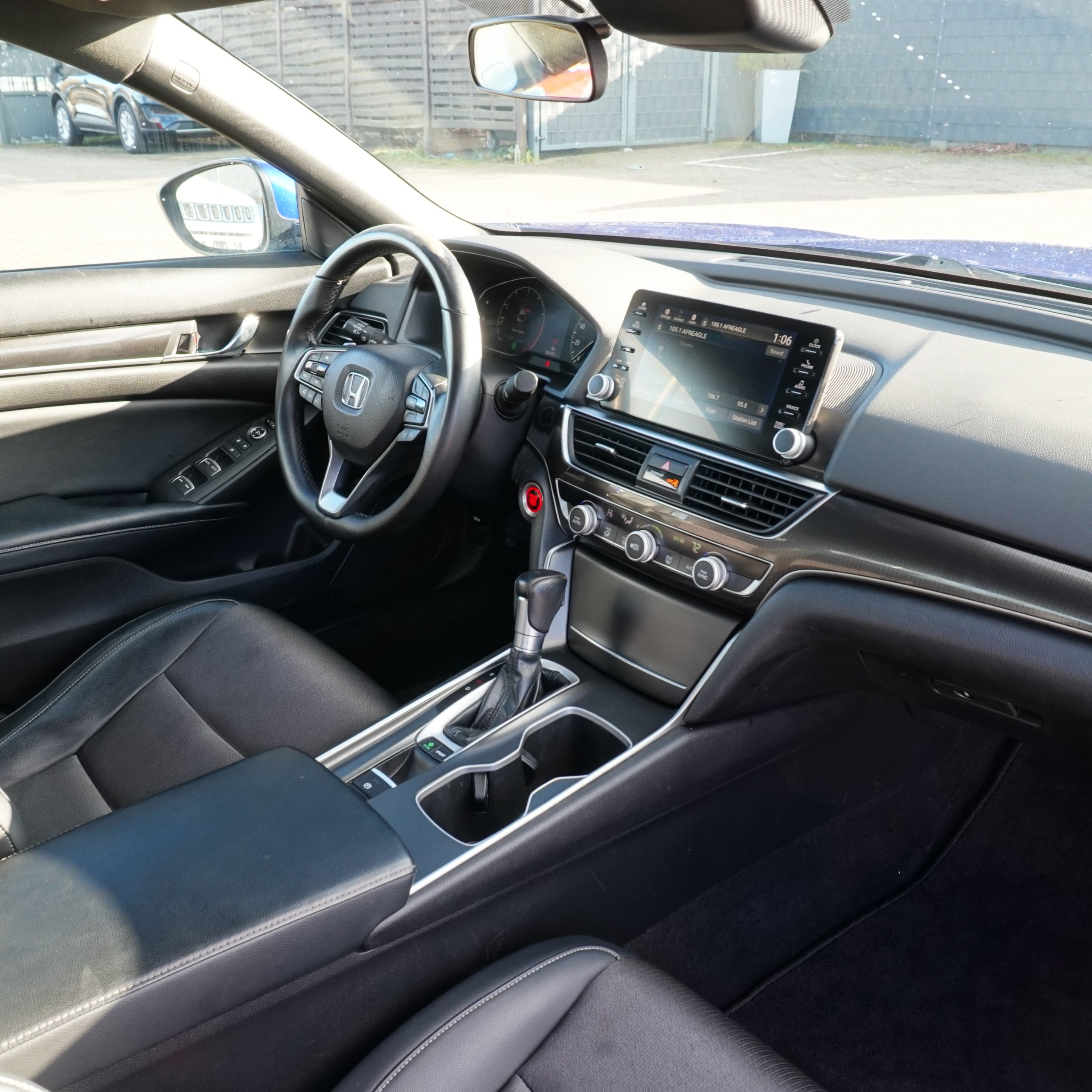 
2018 Honda Accord Sport full									